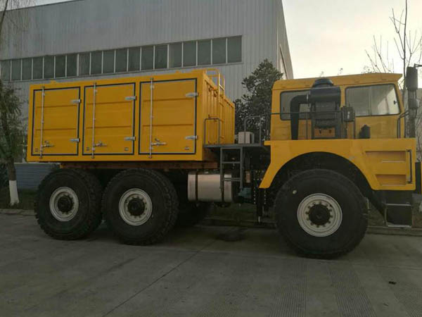 6x6驅(qū)動(dòng)250kN牽引力道路試驗(yàn)負(fù)荷車